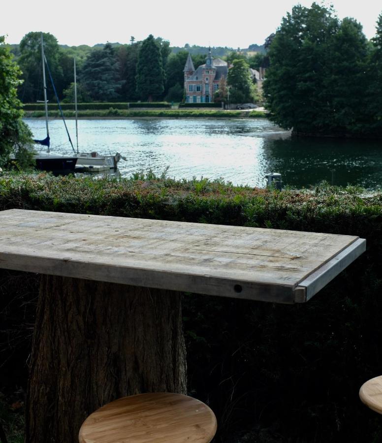 Gite Bord De Meuse Намюр Екстериор снимка